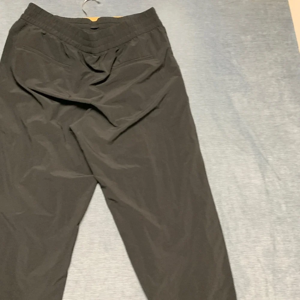 Banana Republic Airstretch Jogger Pants Mens Medium Black Tapered Leg Pull On